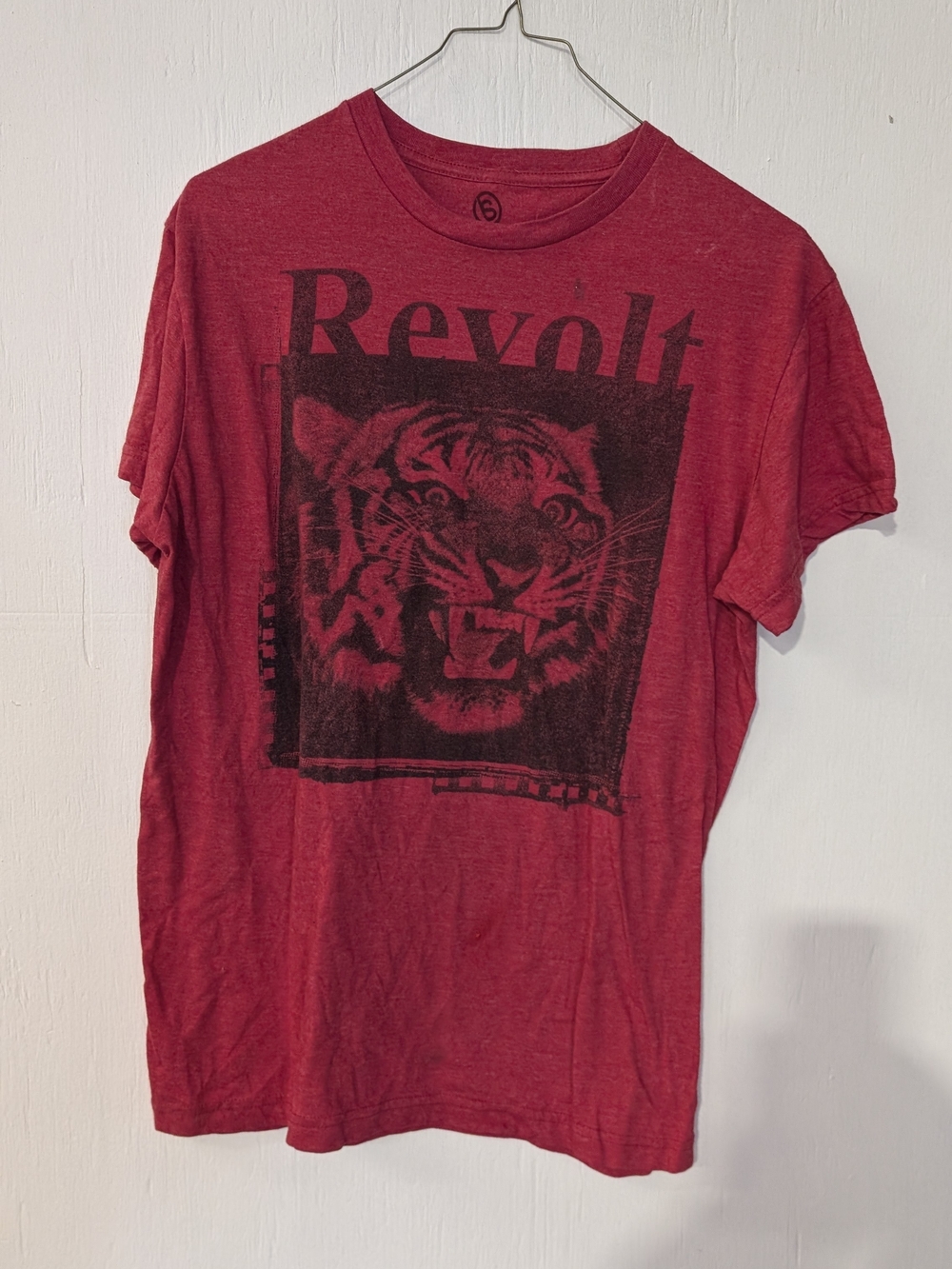 Men's Red 'Revolt' Tiger Graphic Short Sleeve Tee